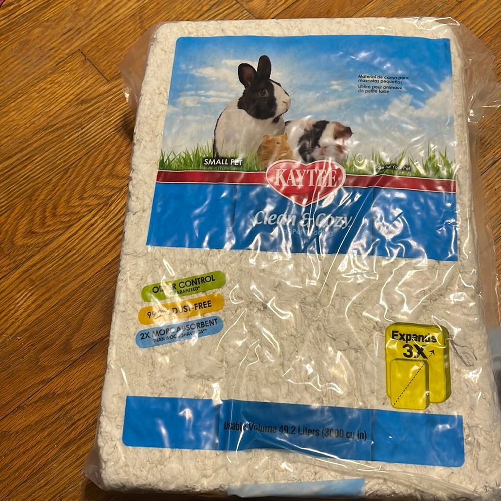 Selling small pet bedding expands 3x, brand kaytee